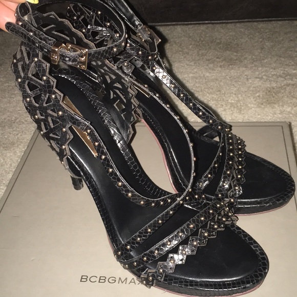 BCBGMAXAZRIA Black Leather Sandals - Picture 2 of 3